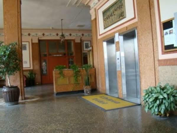 Hotel Riviera Newark Exteriör bild